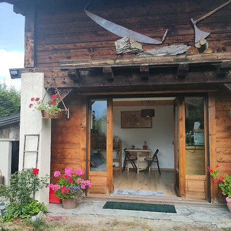 Les Trabets Beau Studio Dans La Vallee De Chamonix מראה חיצוני תמונה