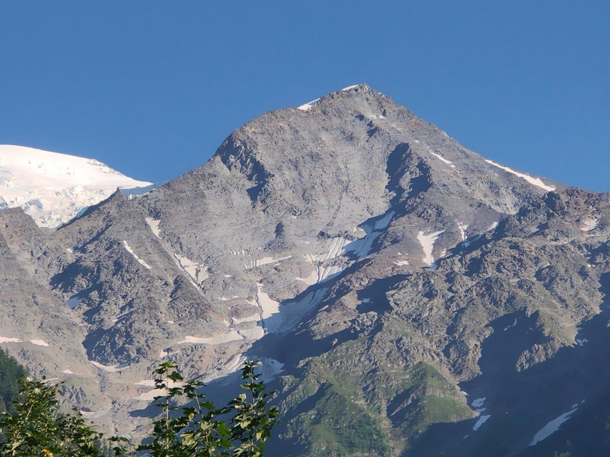 Les Trabets Beau Studio Dans La Vallee De Chamonix מראה חיצוני תמונה