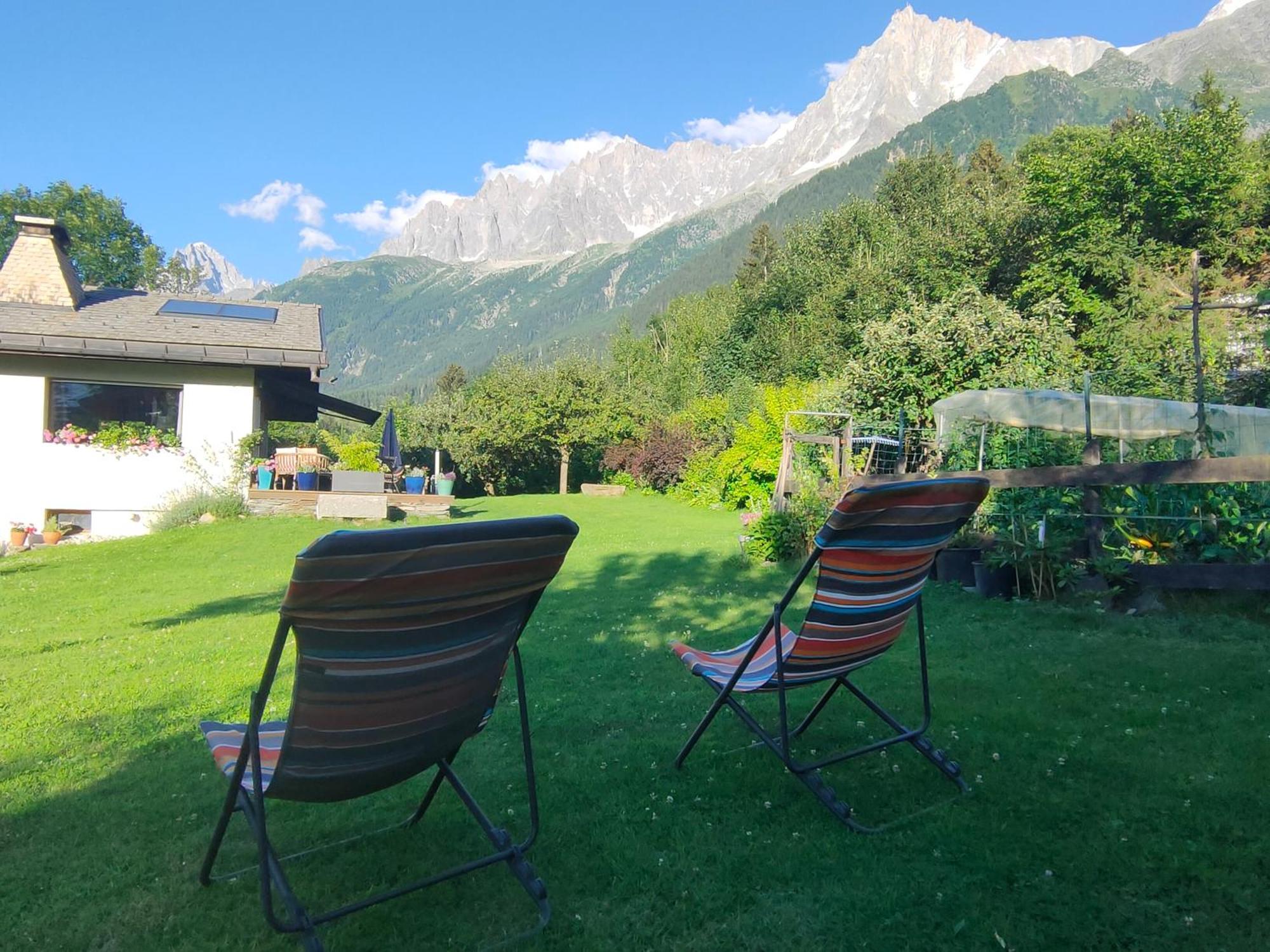 Les Trabets Beau Studio Dans La Vallee De Chamonix מראה חיצוני תמונה